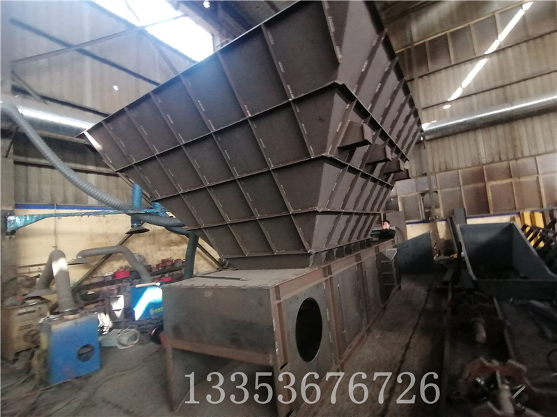 矿石整车卸料重型高强度板式喂料机带配套料仓3 矿石整车卸料重型高强度板式喂料机带配套料仓3